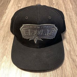 NBA San Antonio Spurs adjustable cap
